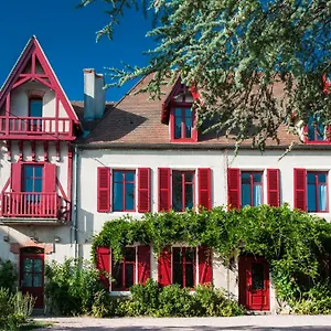 Au Puy Des Vérités Couette-café Lapalisse